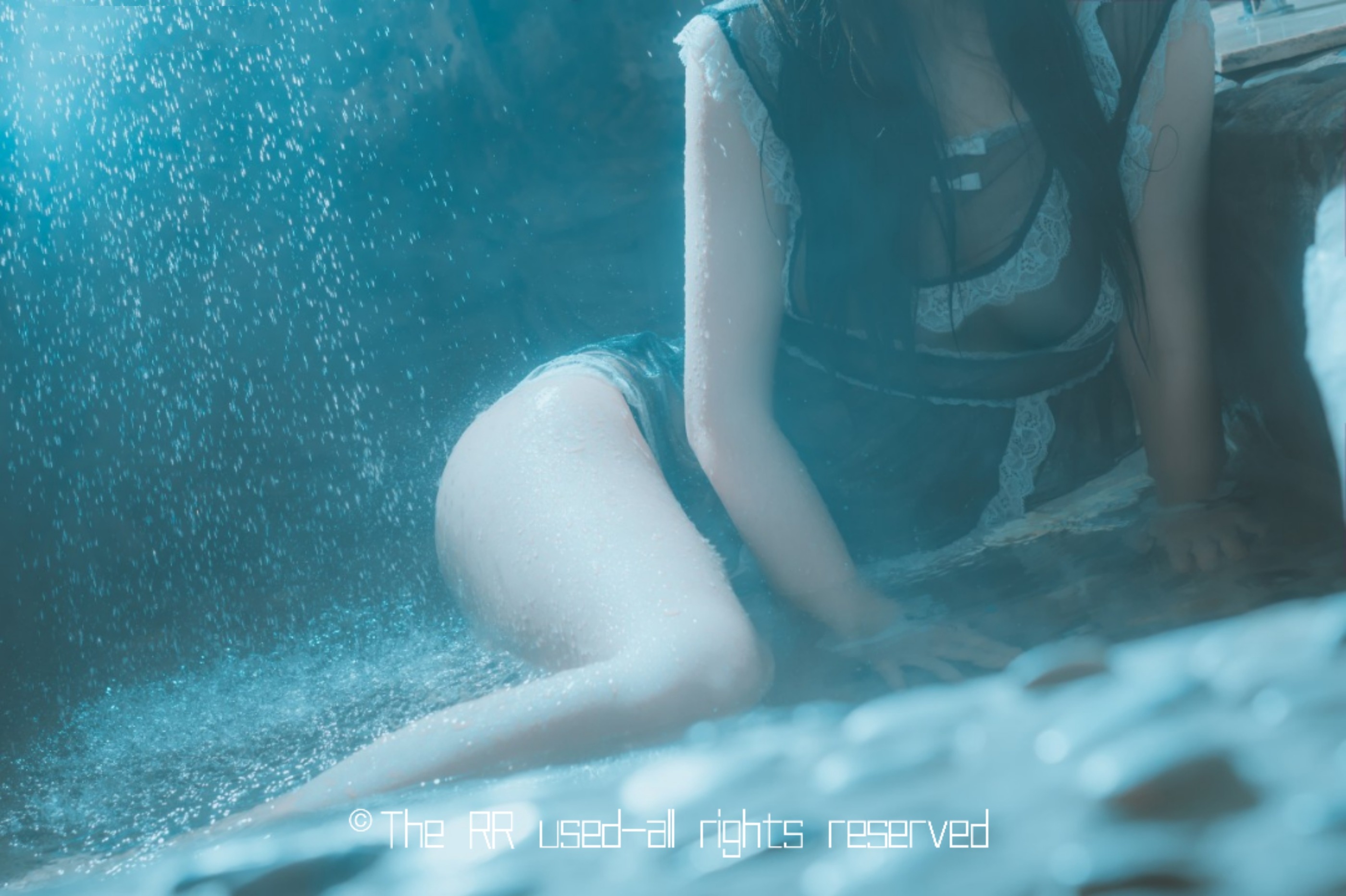 图片[1]-eloise软软 – NO.024 LV丛林女仆 [35P]-XikXak